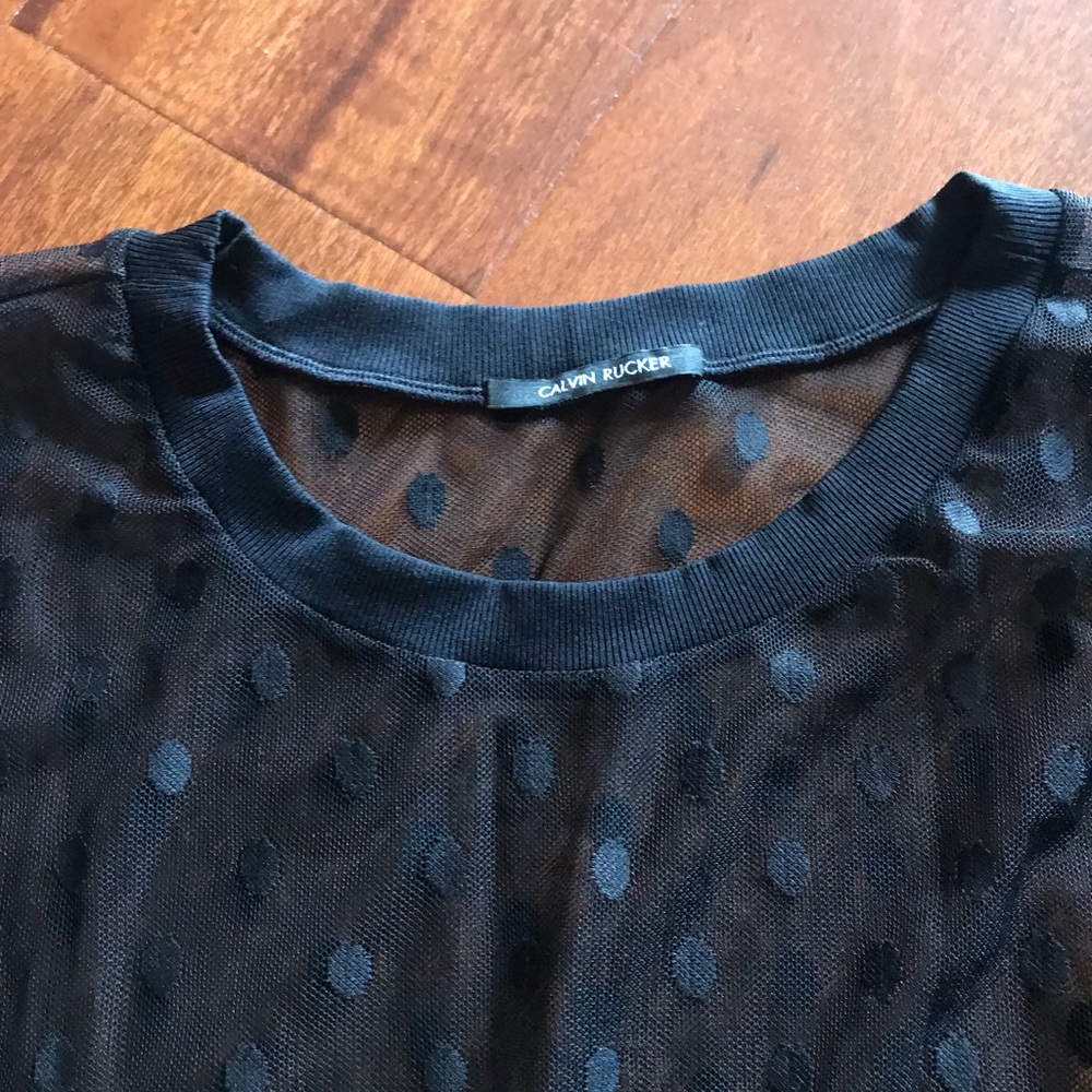 Top - Picture 2 of 2